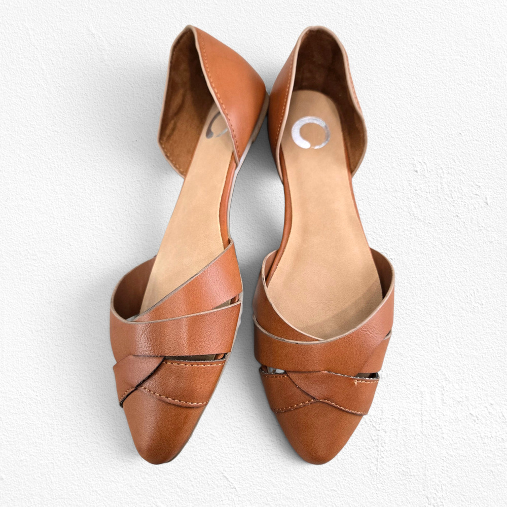 Journee Collection Tan Brown Pointed D'Orsay Flats